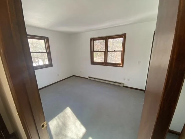 632 Warren Wright Rd, Belchertown