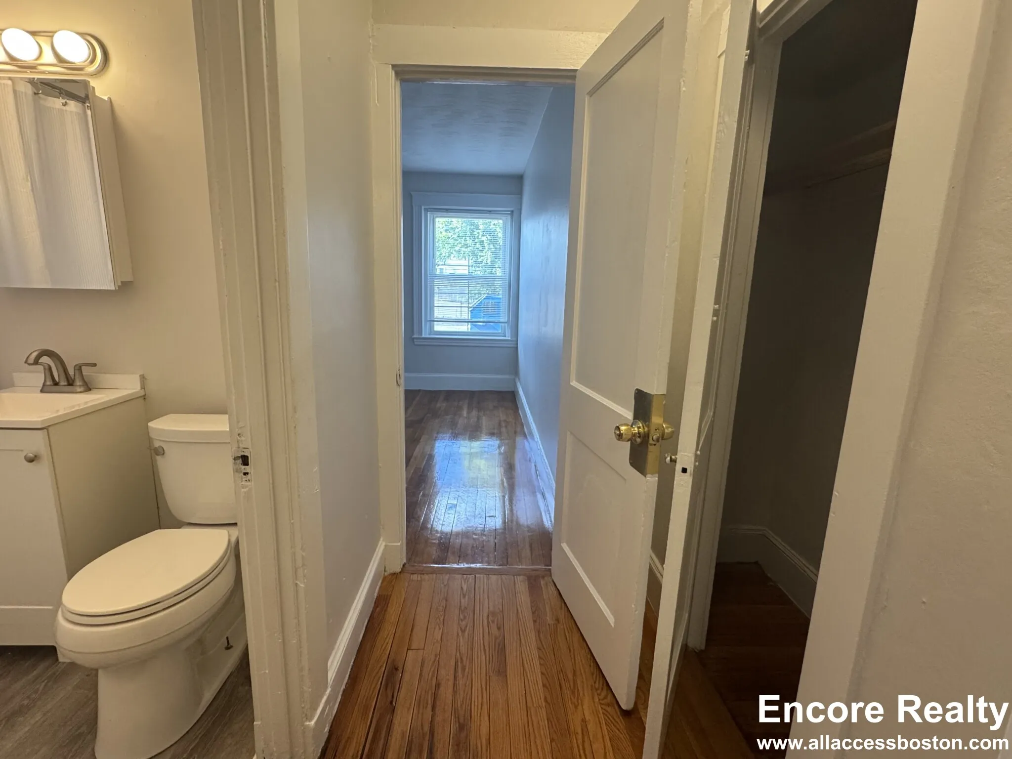 1615 Commonwealth Ave, Brighton