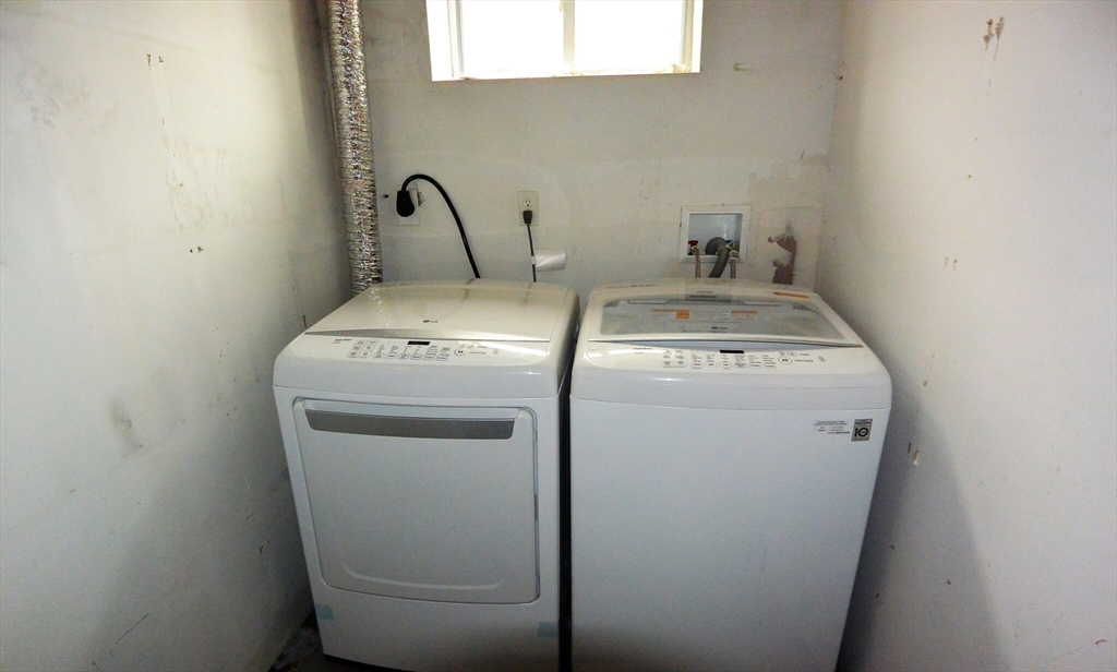 56 Westminster Ave, Watertown