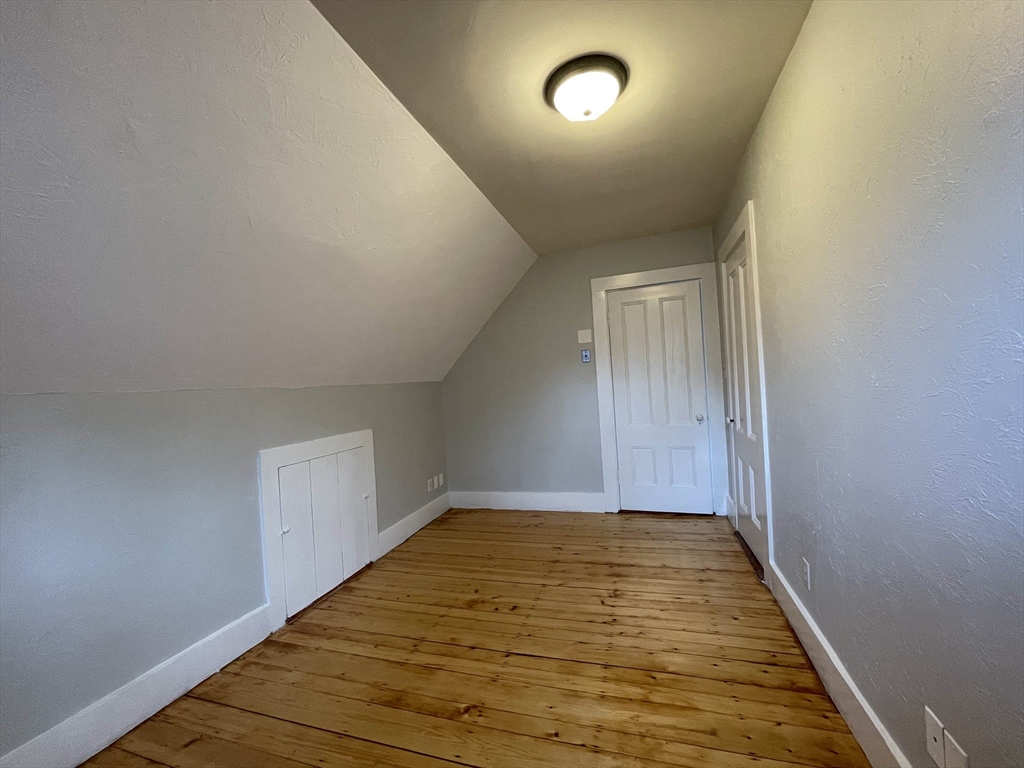 11 Maple Cir, Newton Corner