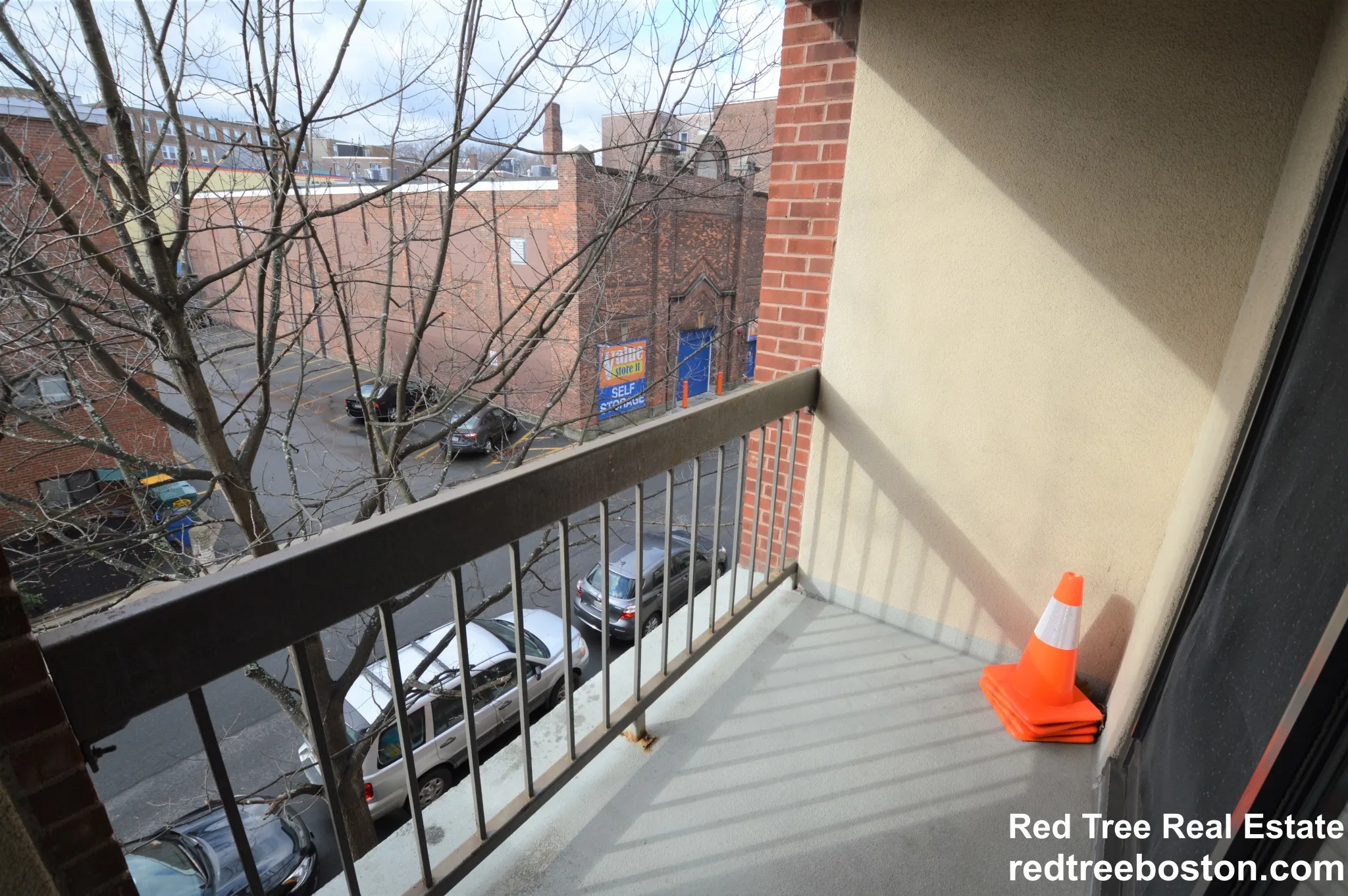 85 Brainerd Rd, Brighton