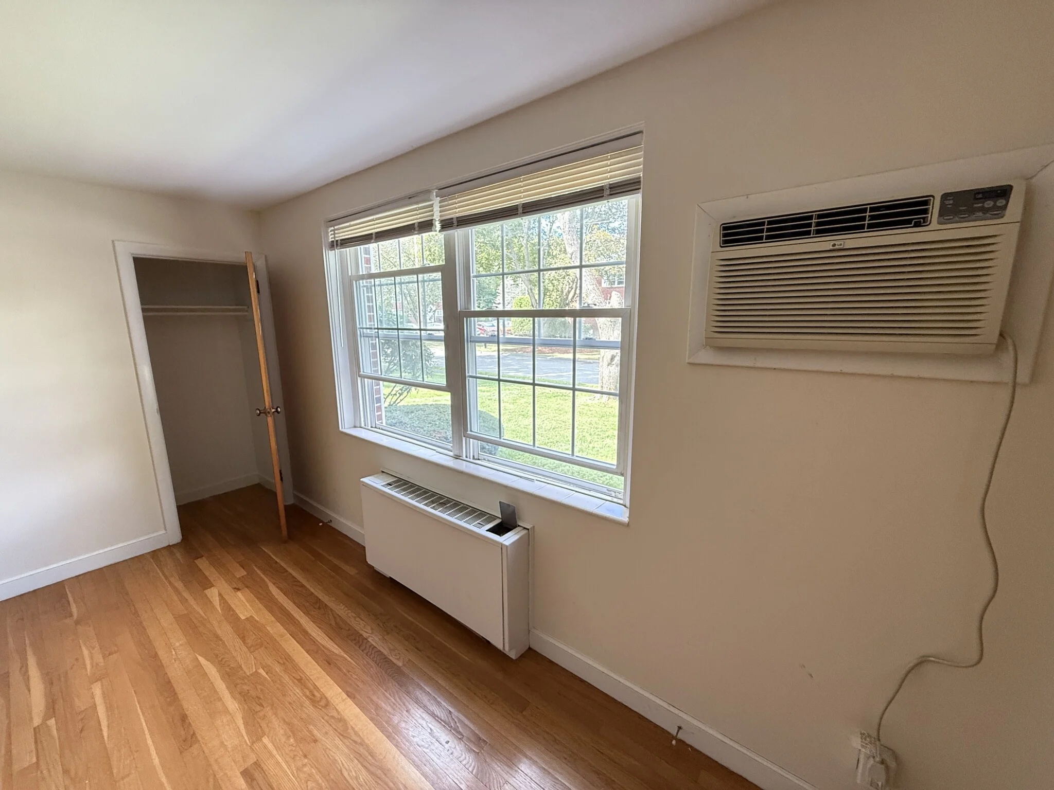 31 Captain Parker Arms, Lexington