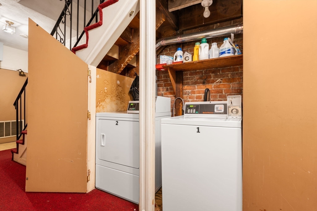 320 Commonwealth Ave, Back Bay