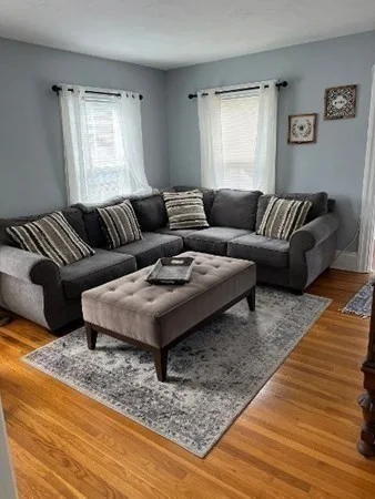 20 Fremont St, Downtown