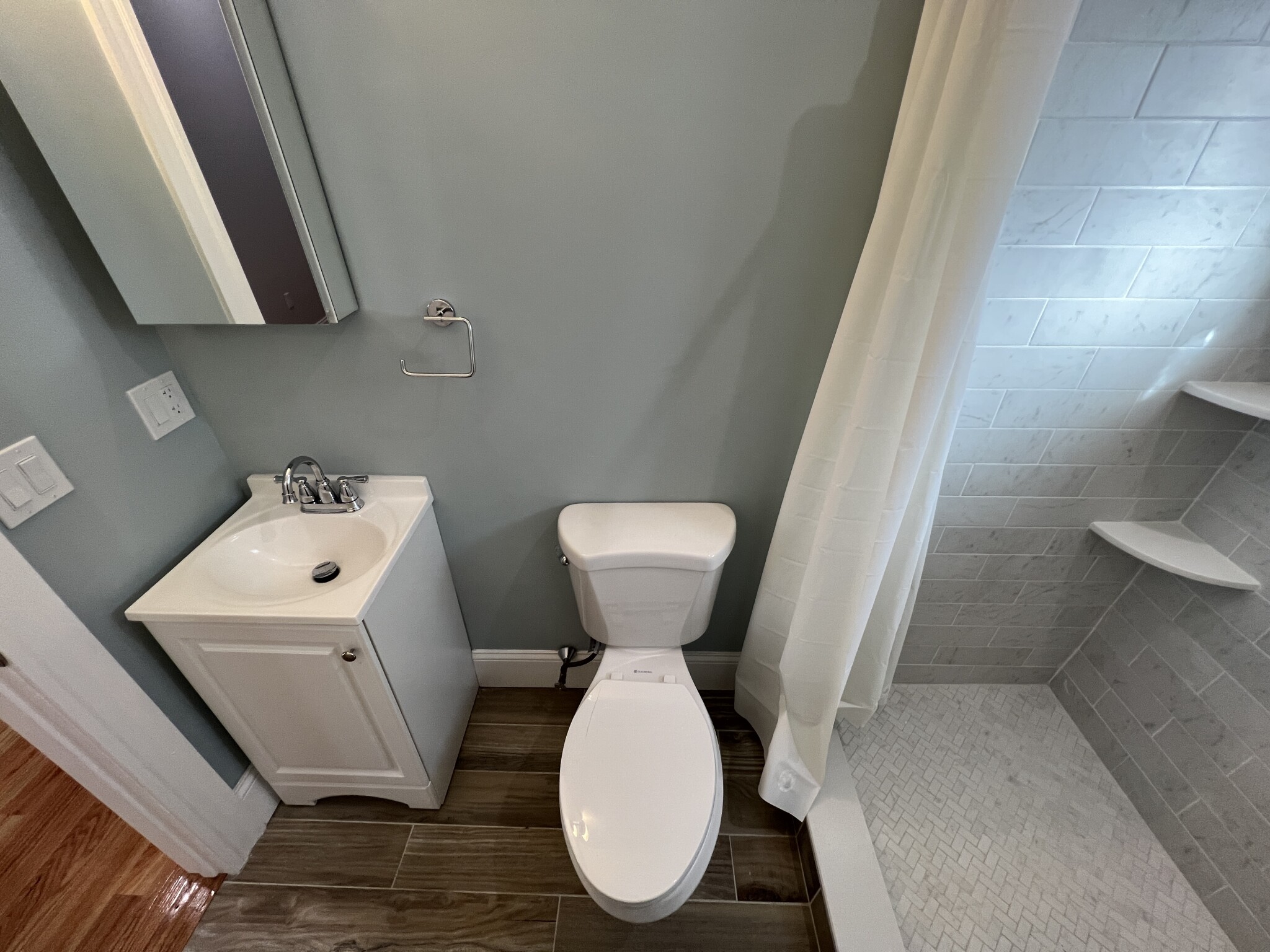 29 Alpine St, Powder House Square