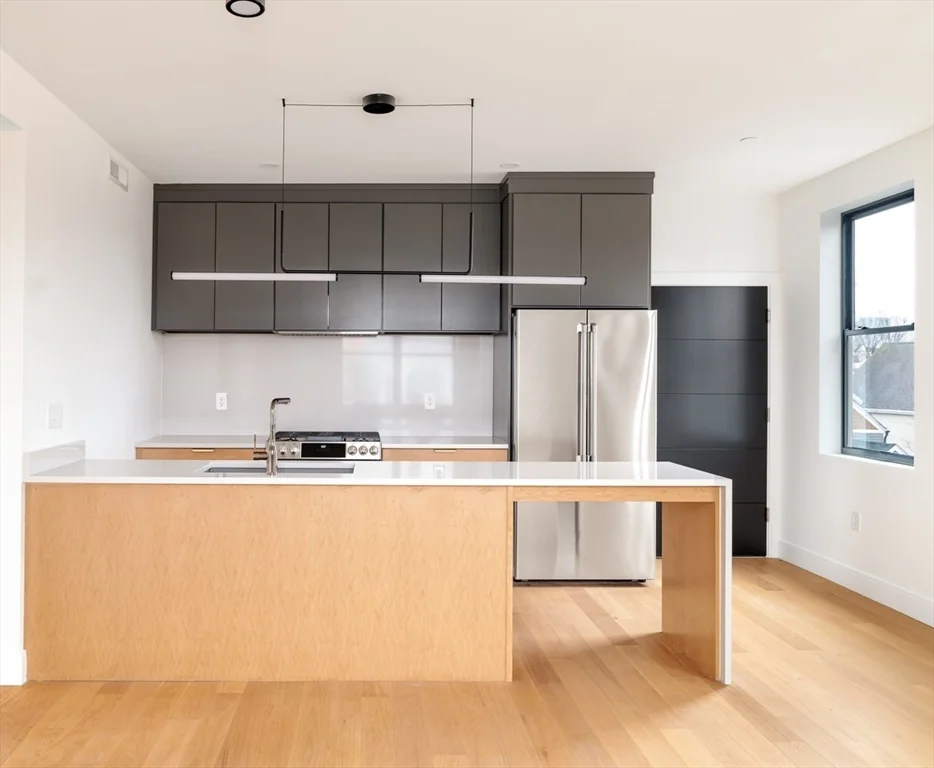 182 Tremont, Inman Square