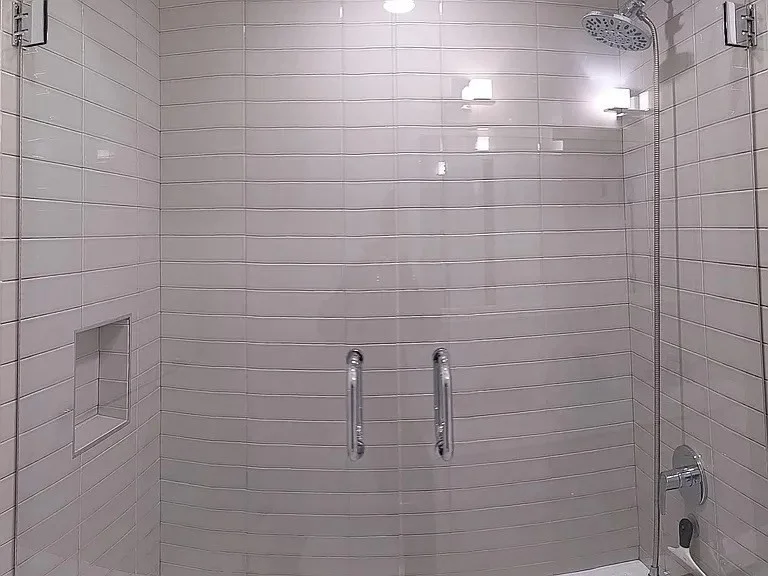 142 Pleasant St, Winthrop