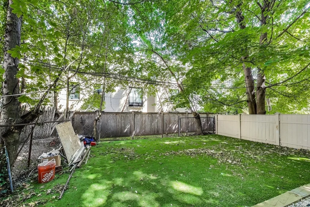 37 Delle Ave, Mission Hill