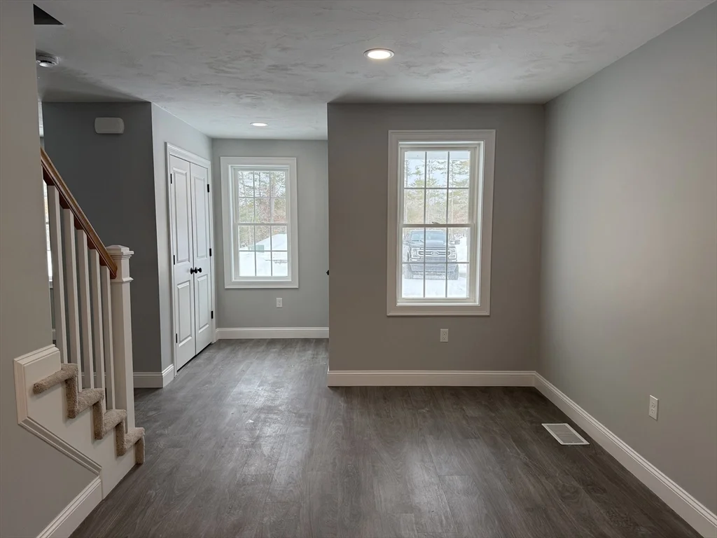 15 Kashmir's Way, Middleboro