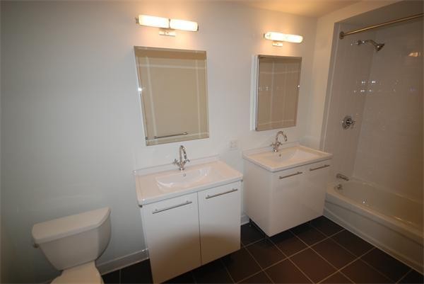 2 Earhart, East Cambridge