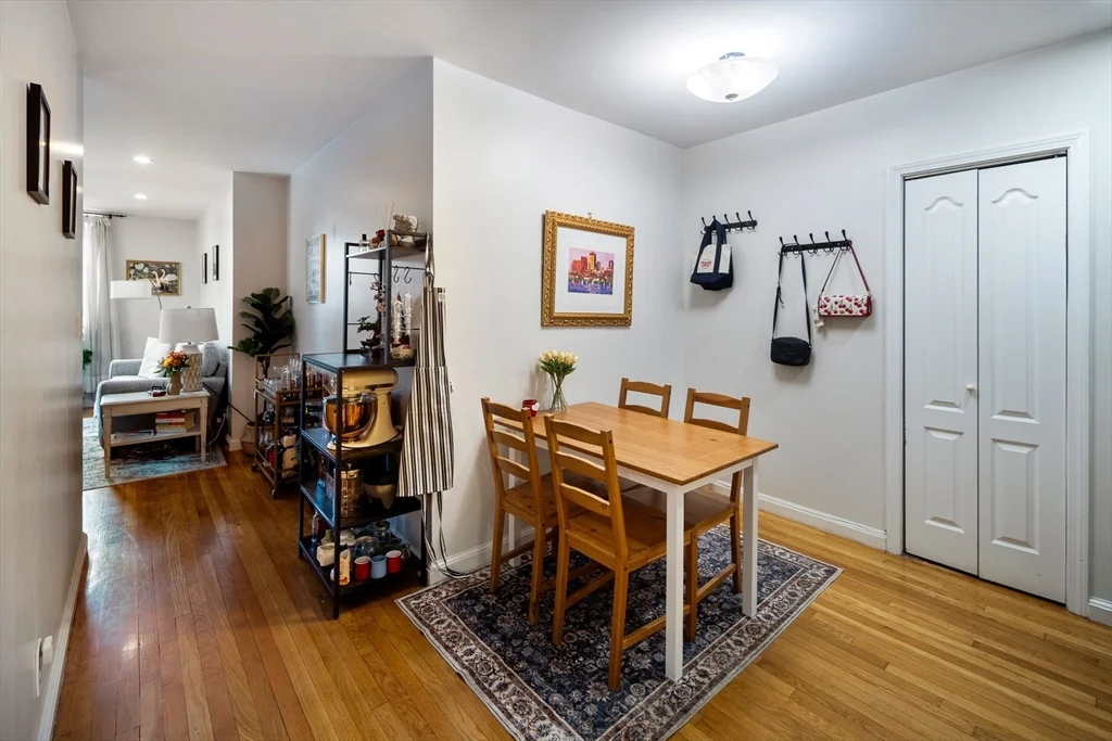 19 Wiget St, North End