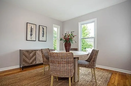 35 Maple St, South Side