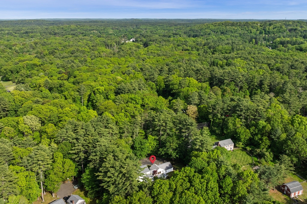88 Haverhill Rd, Topsfield