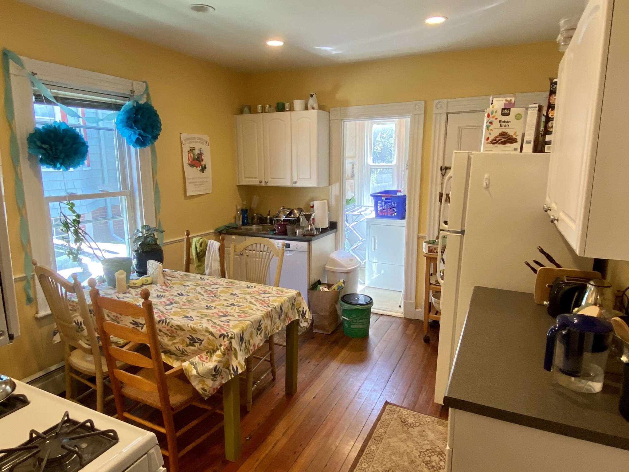 10 Clifton St, Powder House Square