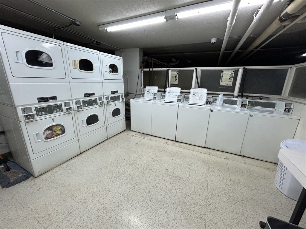 19 Winchester St, Coolidge Corner