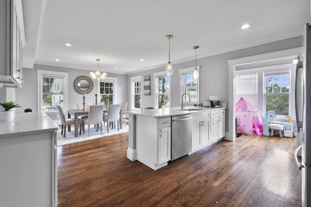 81 Butler St, Revere