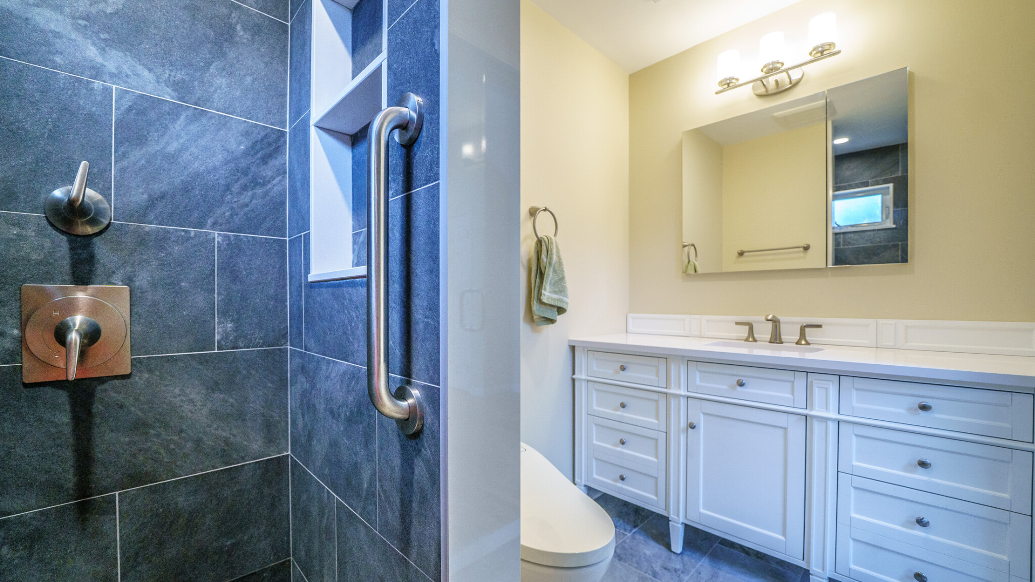 298 Adams St, Nonantum