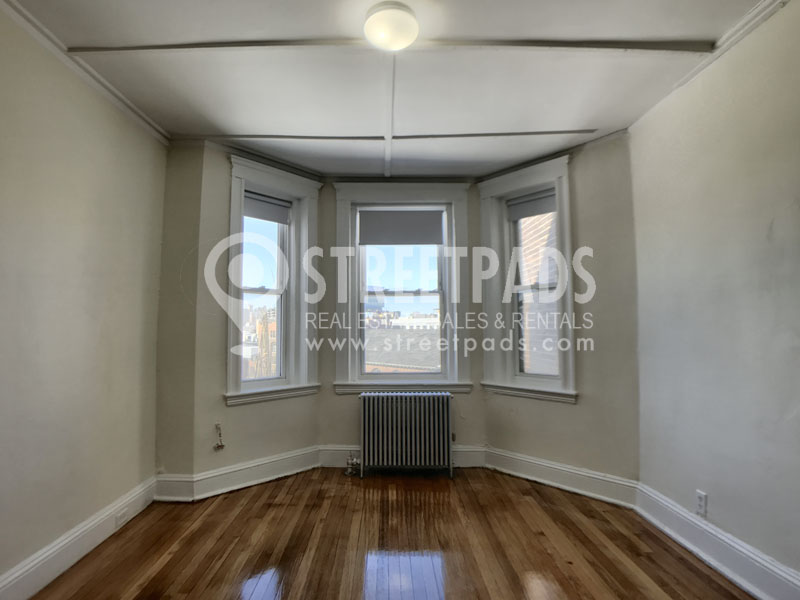 1175 Boylston St, Fenway