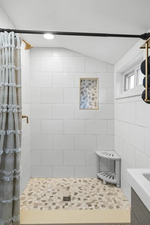 123 Pond St, Georgetown