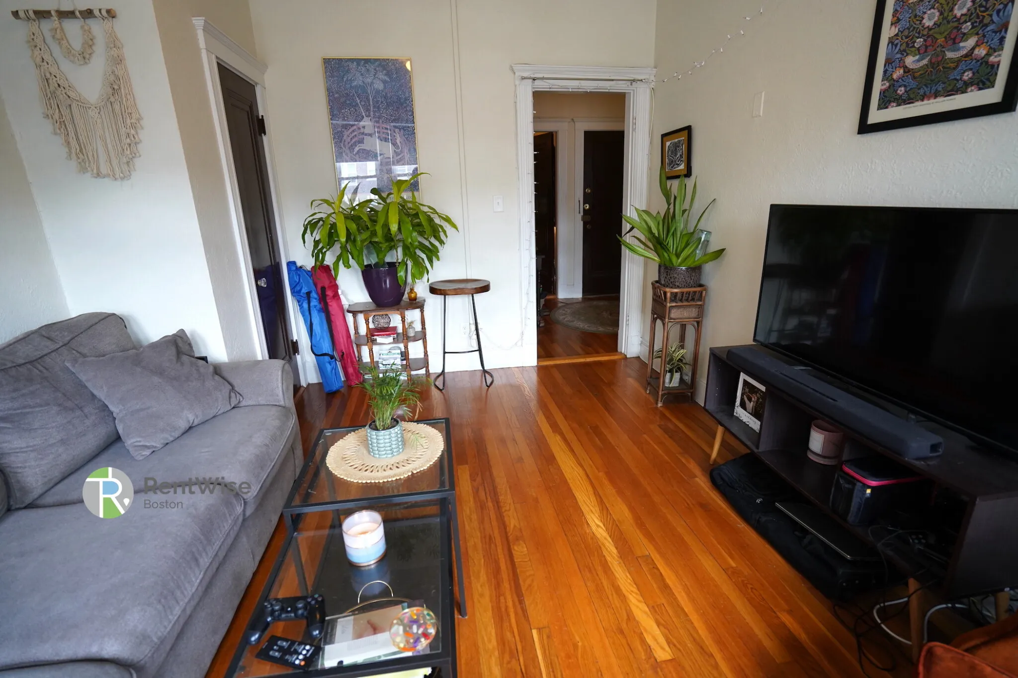 1800 Commonwealth Ave, Brighton