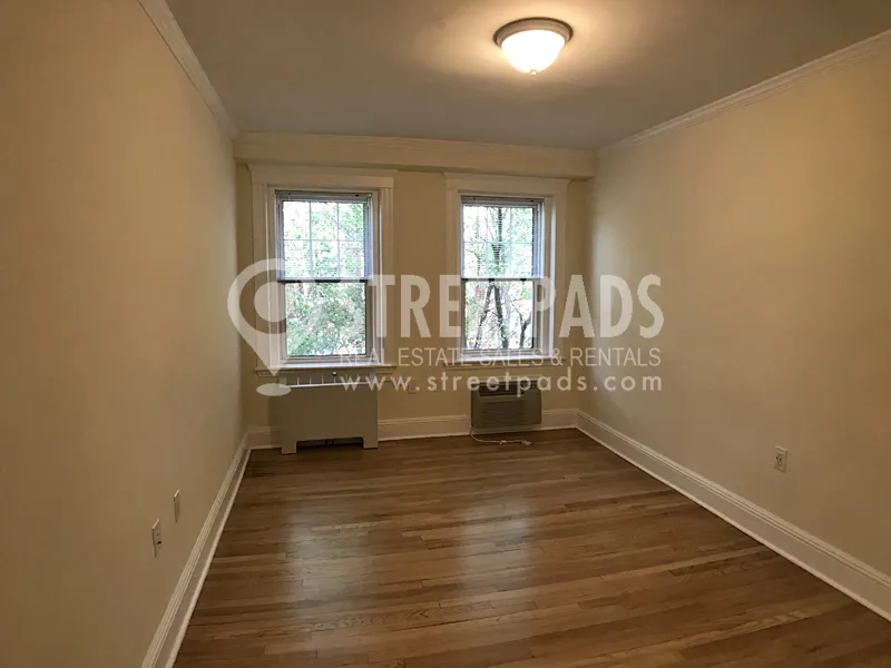 26 Chauncy St, Neighborhood Nine