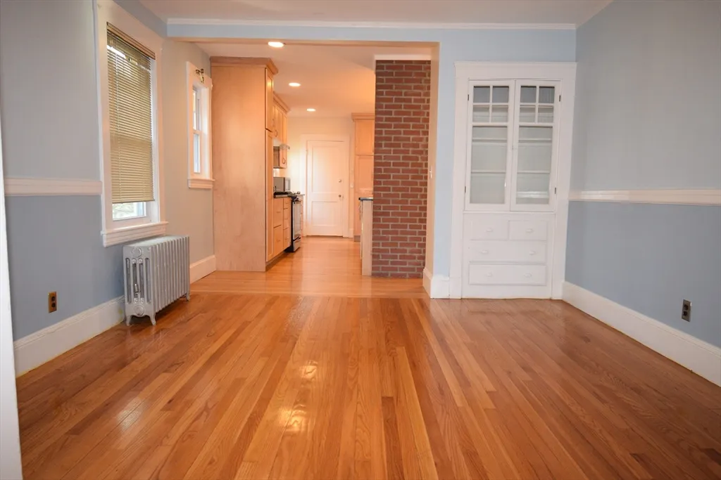 39 South Normandy Ave, Cambridge Highlands