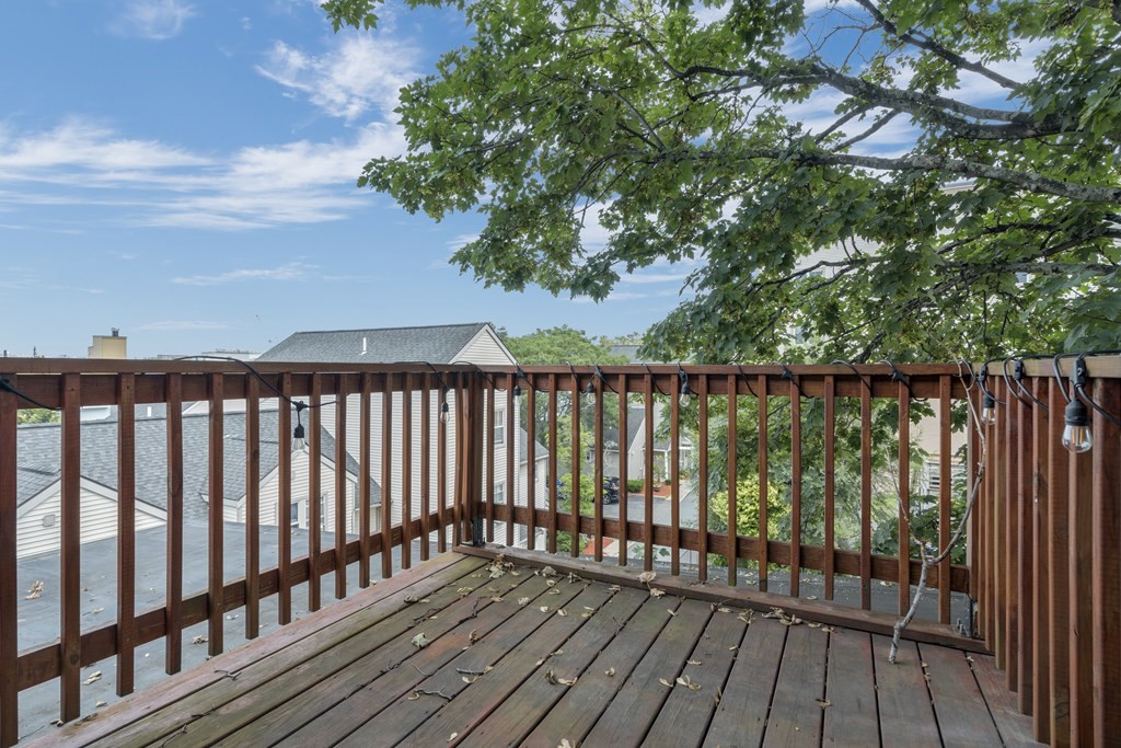 269 Bolton St, South Boston