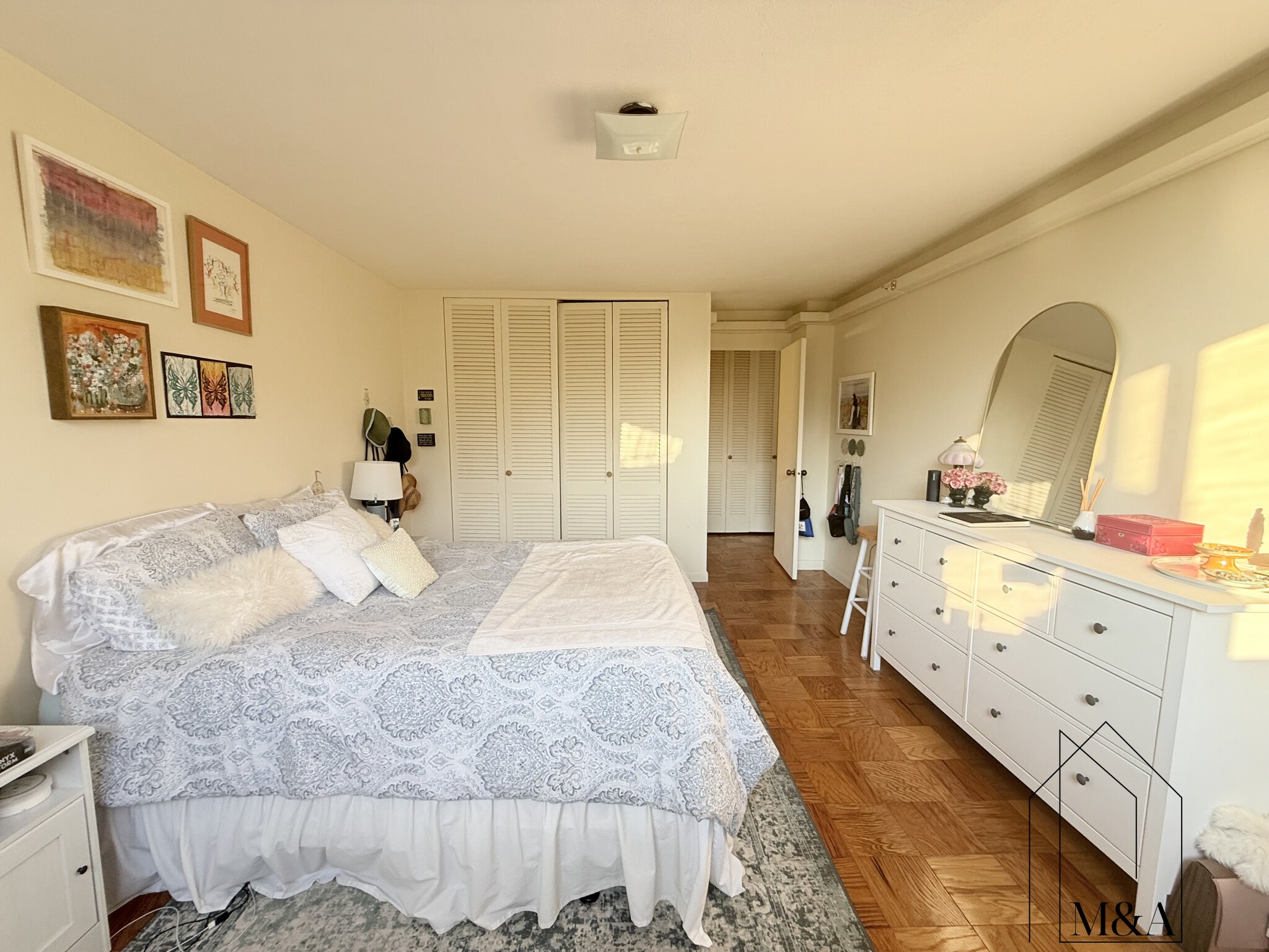 101 Monmouth St, Longwood