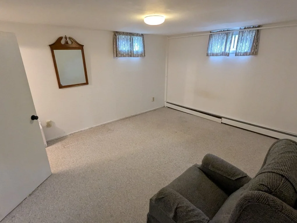 29 Ridgecrest Rd, Amherst