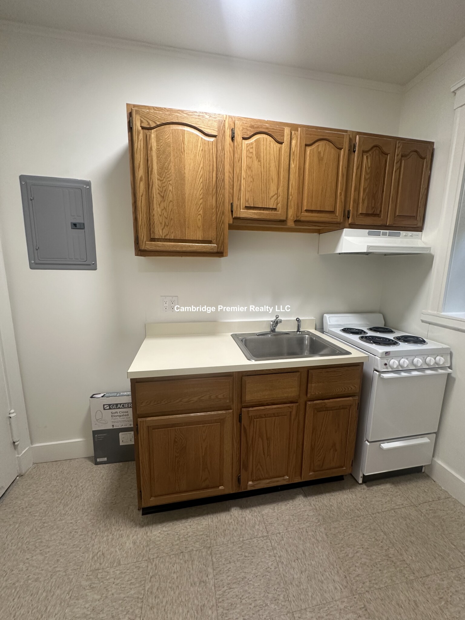 3 Concord Ave, Neighborhood Nine