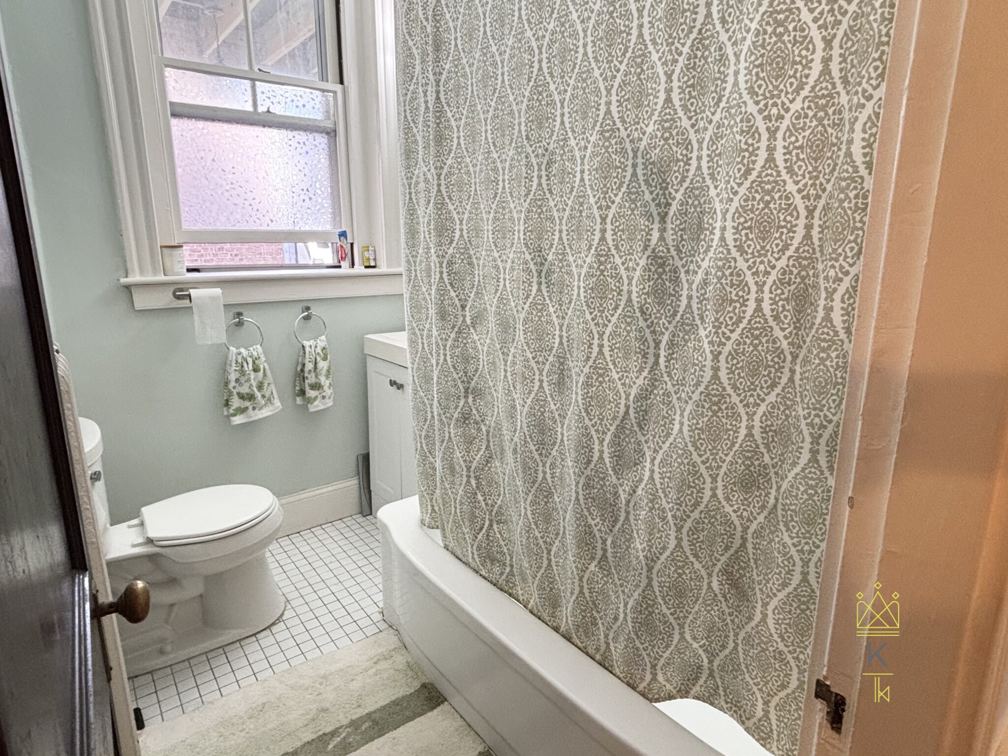 12 Colbourne Crescent, Aspinwall Hill