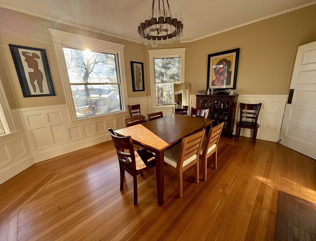 82 Lancaster Ter, Coolidge Corner