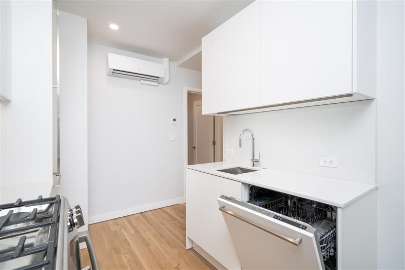 17 Forest St, Baldwin