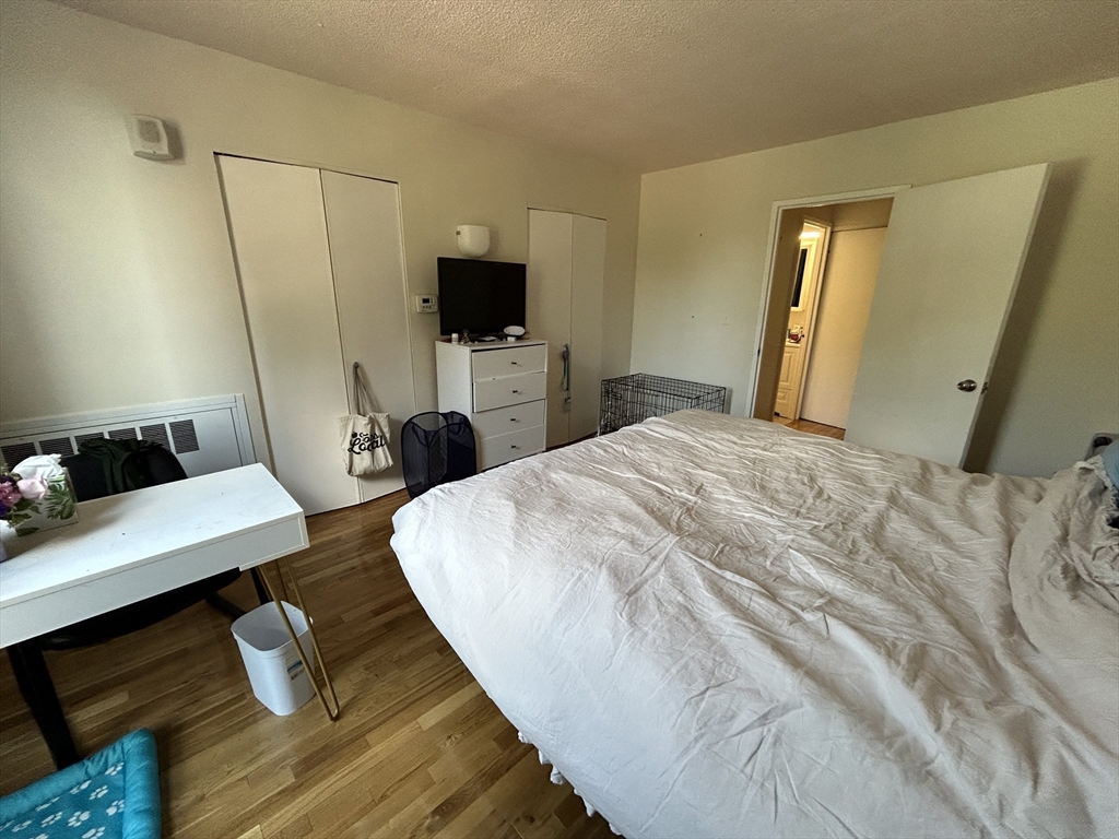 33 Pond Ave, Brookline Village