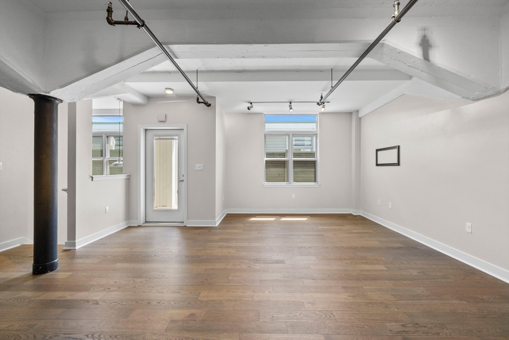 166 Ter, Mission Hill