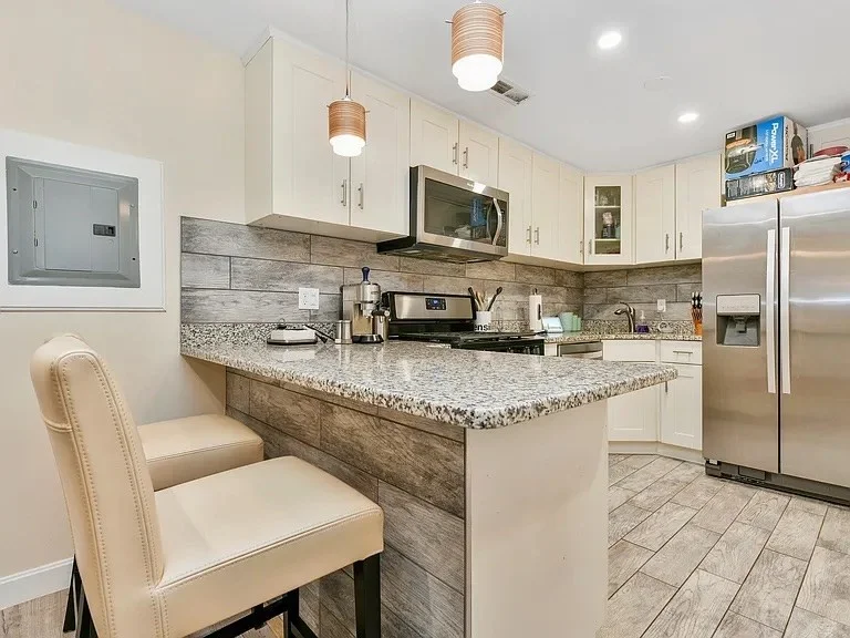 18 Juniper St, Coolidge Corner