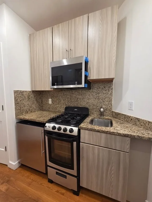 21 Fifth St, Chelsea