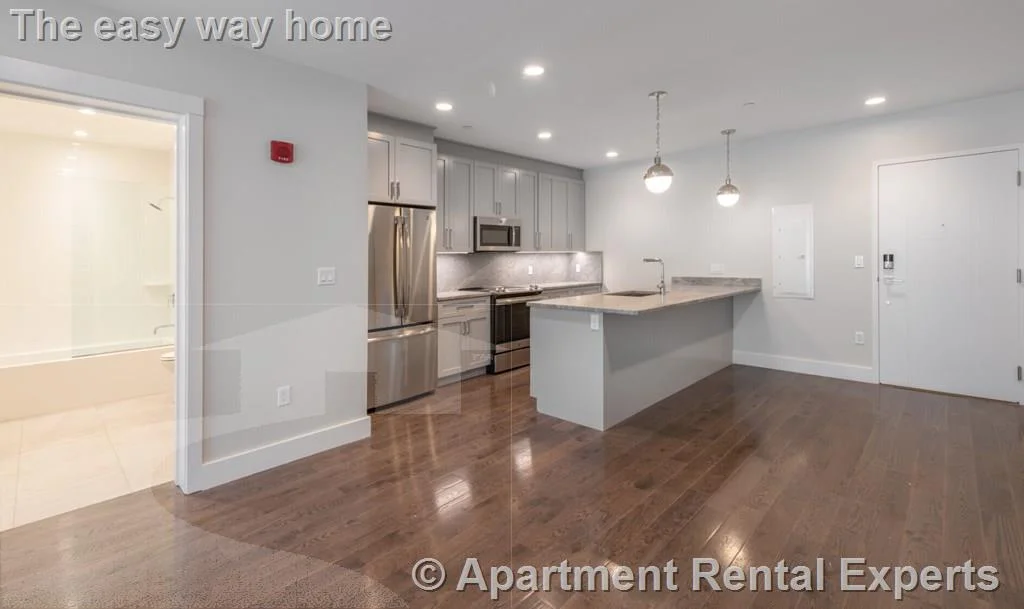 434 Mcgrath Hwy, Prospect Hill