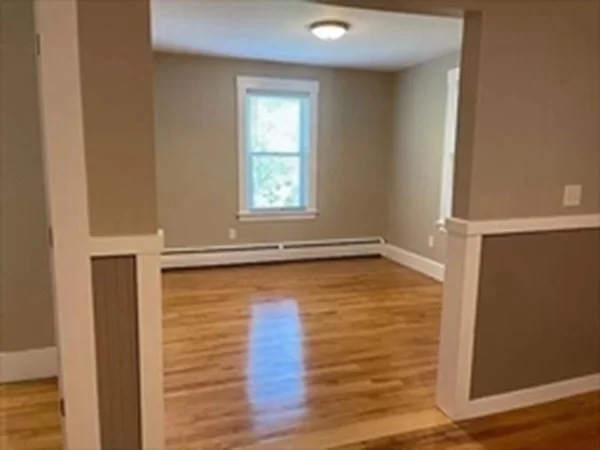 333 Oak Hill Rd, Fitchburg