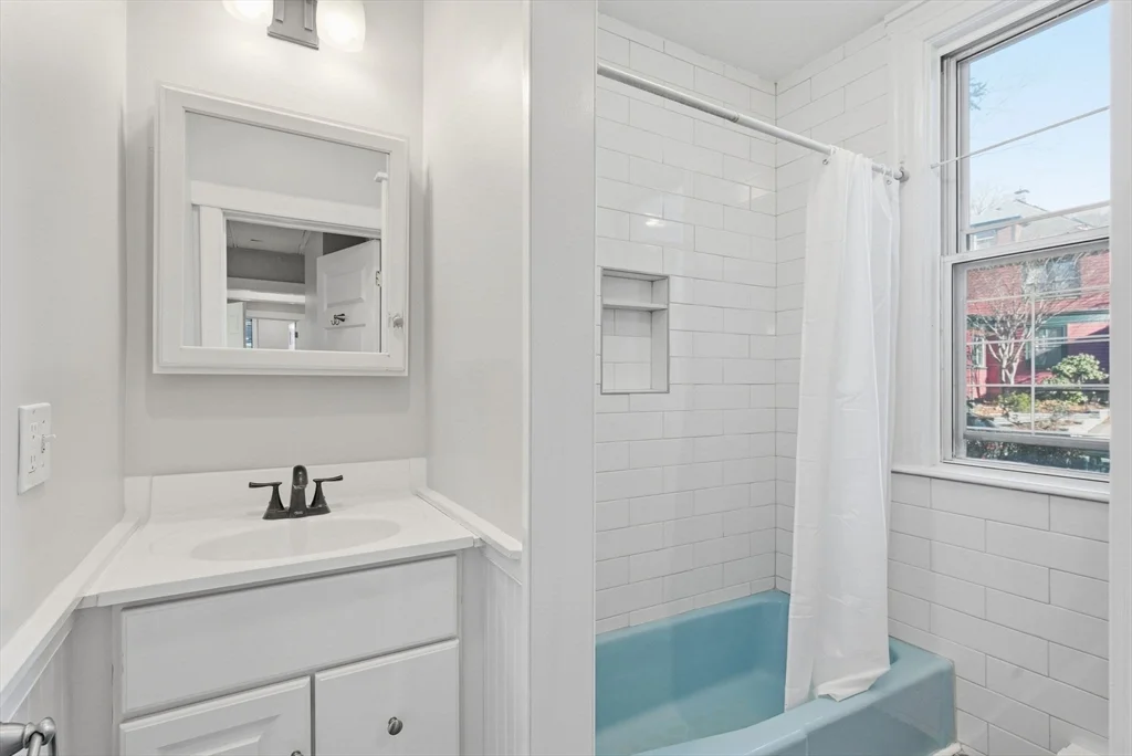 23 Olmstead, Jamaica Plain