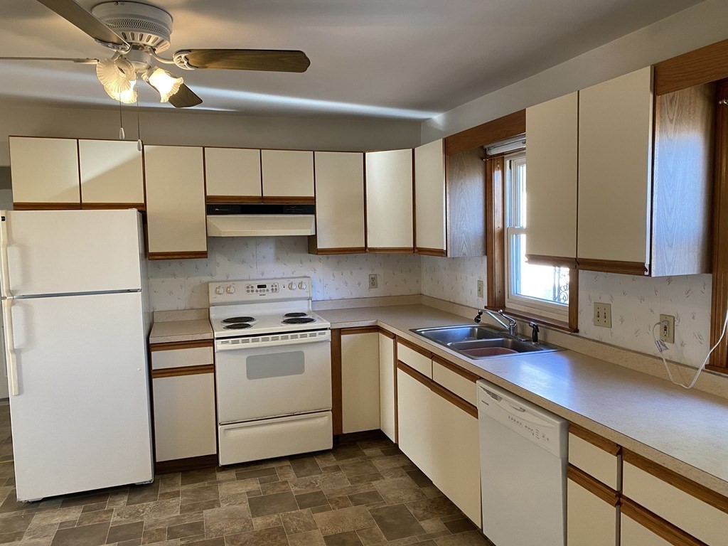 34 Ten Hills Rd, Ten Hills