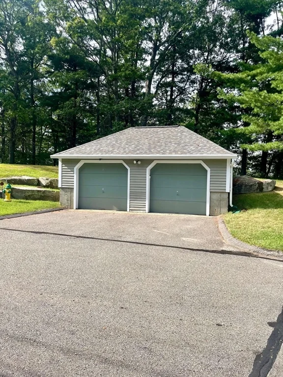 58 Heather Ct, Nashua