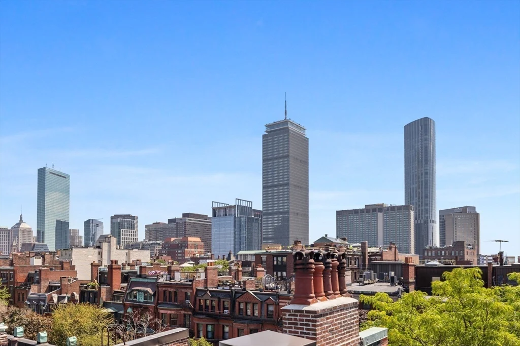 403 Marlborough St, Back Bay