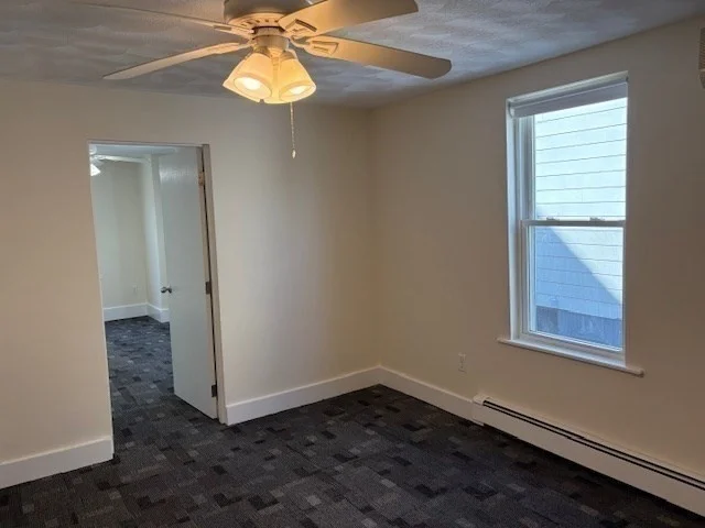 28 Lewis St, Everett