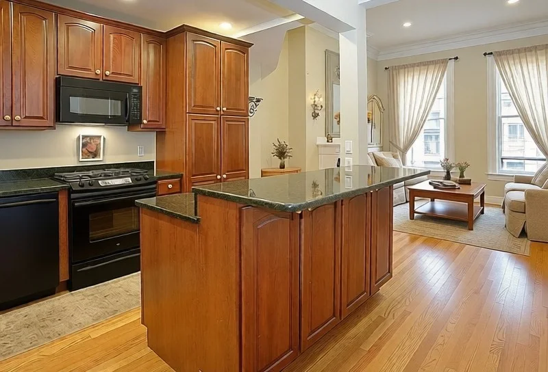 64 Commonwealth Ave, Back Bay