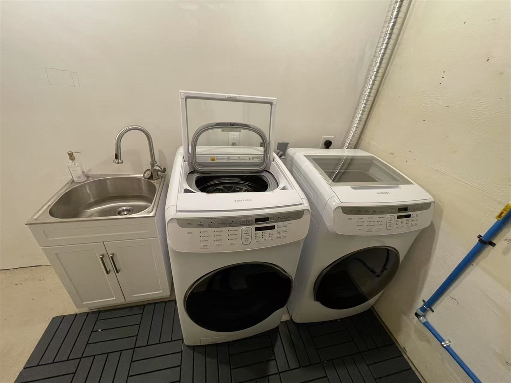 72 Holland, Winchester