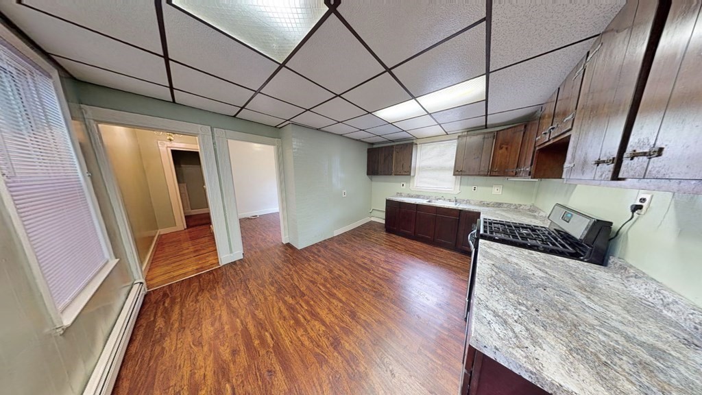 23 Waumbeck St, Roxbury