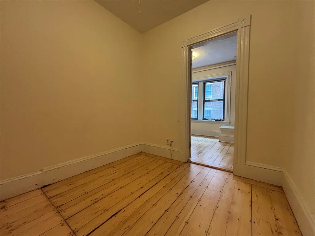 55 Joy St, Beacon Hill