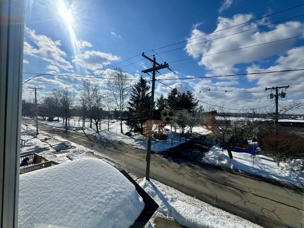 67 Sycamore St, East Fairhaven