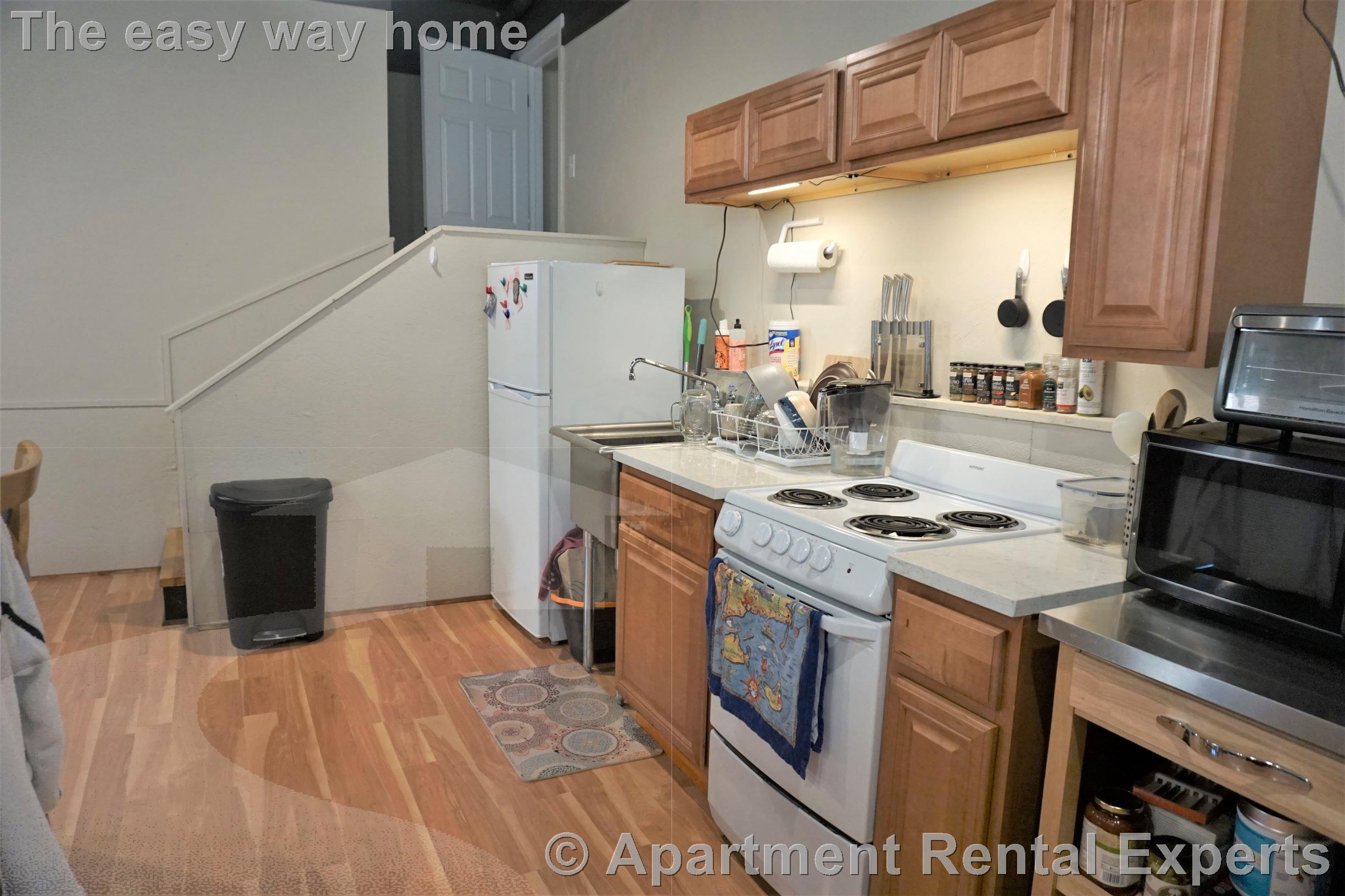 178 Boston Ave, West Somerville